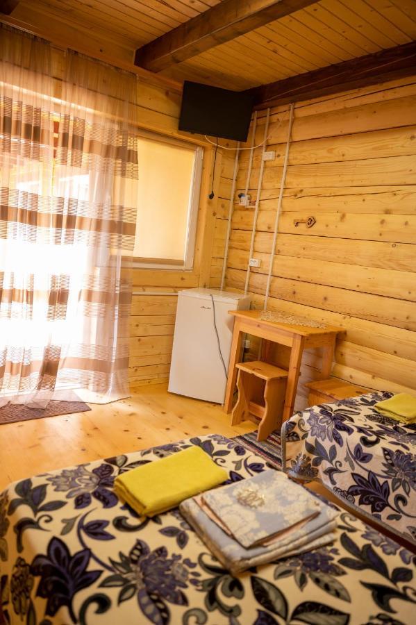 Rybatska 7 Hotel ชรอโนมอสค์ ภายนอก รูปภาพ